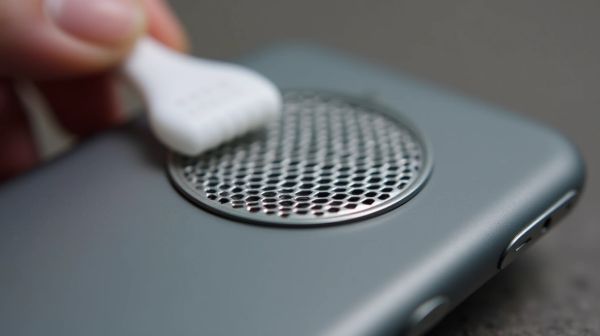 Les meilleures techniques pour nettoyer le micro de votre iPhone